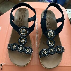 Skechers Women's Navy and Gold Beaded Circle Embellished Sandals